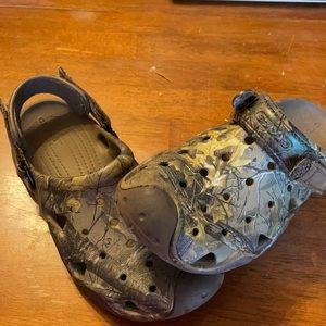 Men’s Camouflage Crocs